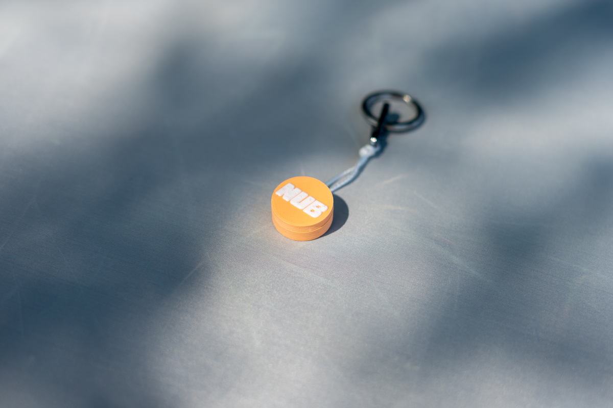 NUB - apricot / white